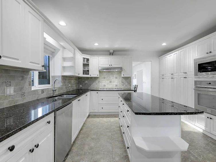 13636 60a Avenue, Surrey, BC, V3X 3L1 - 12