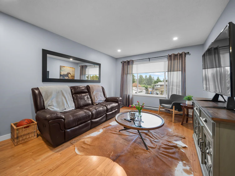 2731 Sandon Drive, Abbotsford, BC, V2S 7J3 - 4