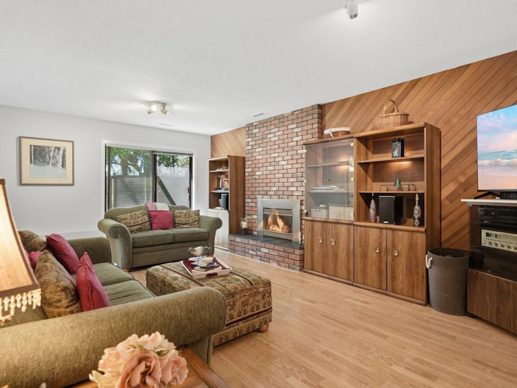 6515 Lyon Road, Delta, BC, V4E 1H6 - 6