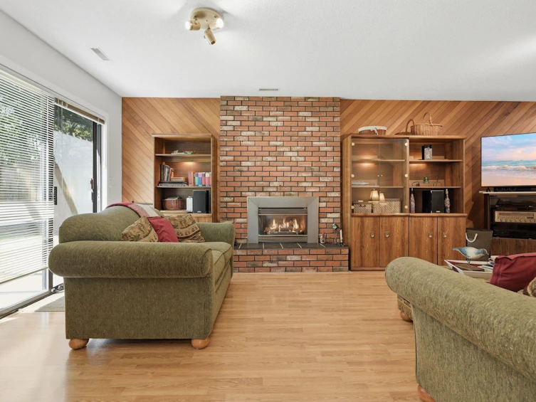 6515 Lyon Road, Delta, BC, V4E 1H6 - 32