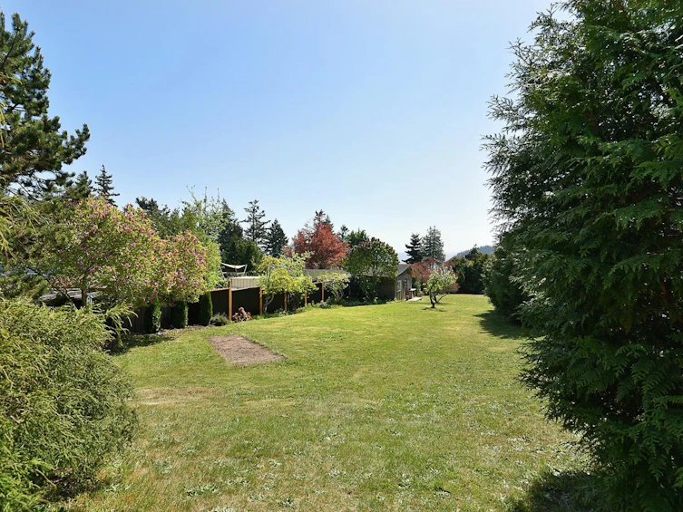 6217 Bligh Road, Sechelt, BC, V7Z 0M1 - 23