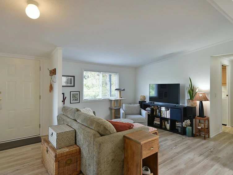 6217 Bligh Road, Sechelt, BC, V7Z 0M1 - 13