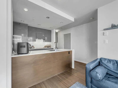 909-161 W Georgia Street - 5