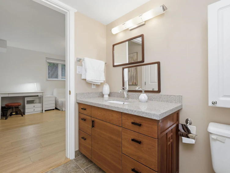 1558 Bowser Avenue, North Vancouver, BC, V7P 2Y3 - 30