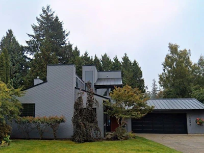 5098 2 Avenue - 2