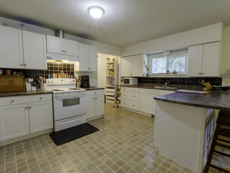 1335 Eagle Cliff Road, Bowen Island, BC, V0N 1G1 - 16