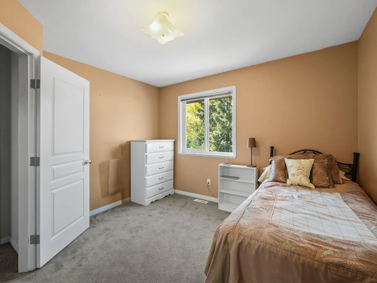 18662 54a Avenue, Surrey, BC, V3S 8R7 - 22