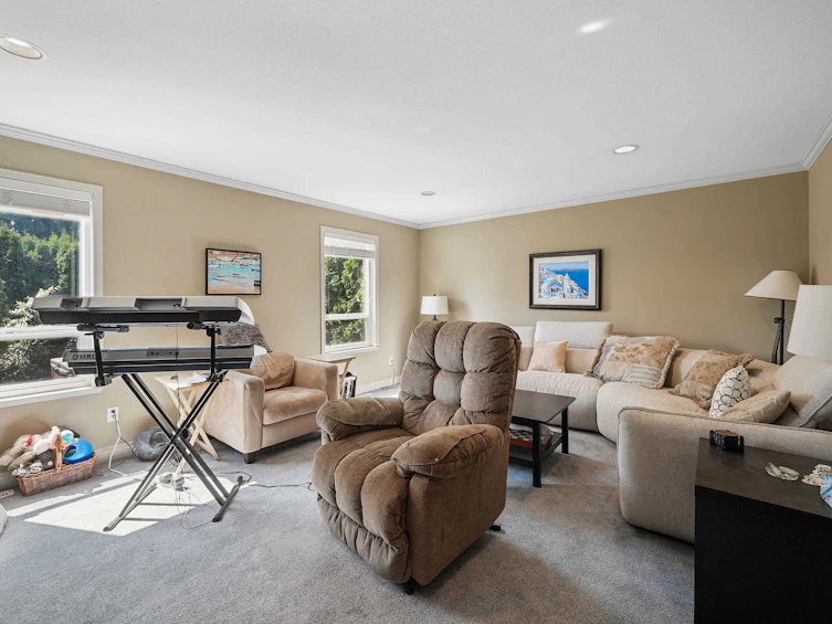 18662 54a Avenue, Surrey, BC, V3S 8R7 - 15