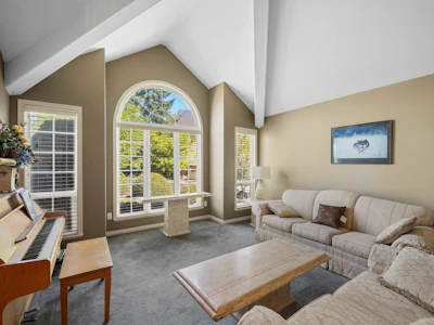 18662 54a Avenue - 4