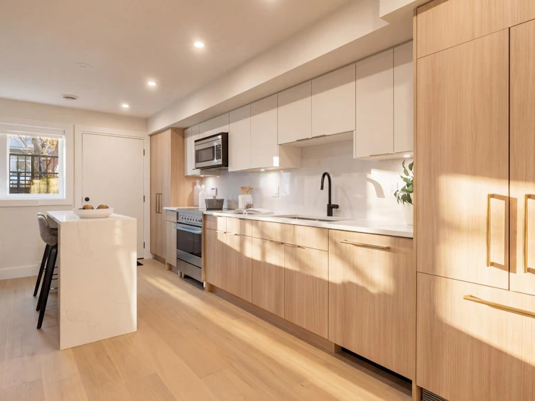 1-1937 Templeton Drive, Vancouver, BC, V5N 4V9 - 3