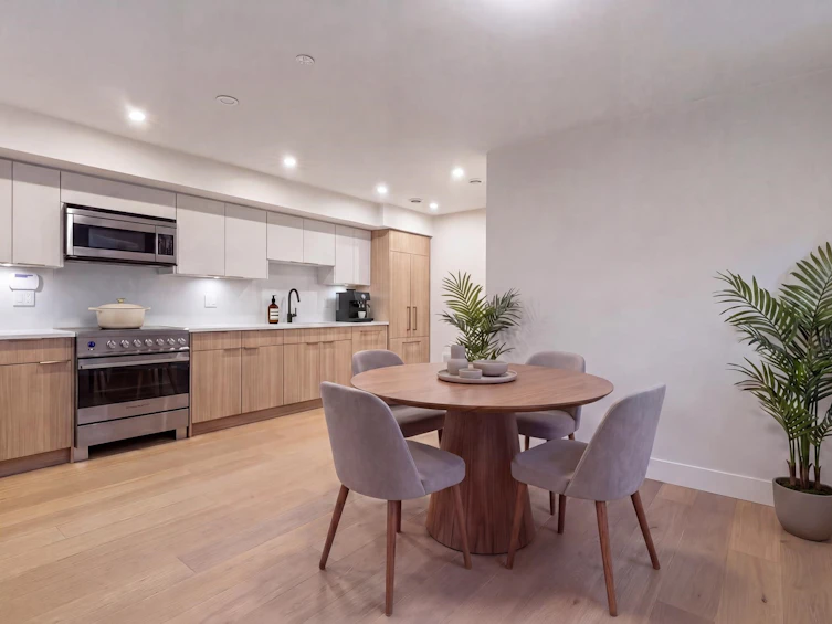 1-1933 Templeton Drive, Vancouver, BC, V5N 4V9 - 3