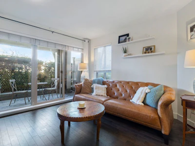 105-8915 202 Street - 4
