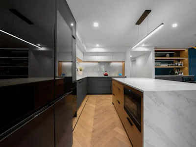 918 Homer Street - 4