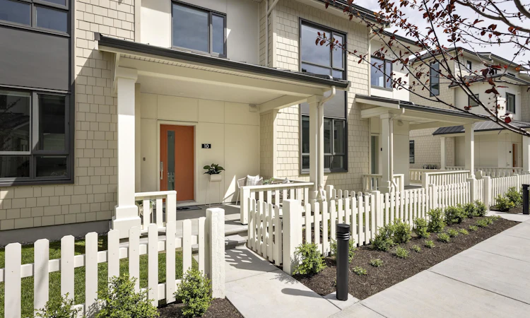 1-6320 Dairy Avenue