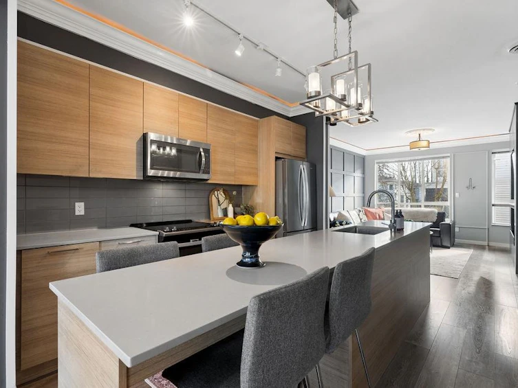 701-18505 Laurensen Place, Surrey, BC, V4N 6R7 - 7