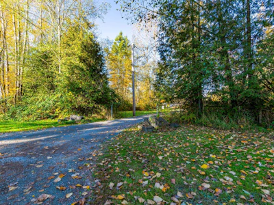 25339 76 Avenue - 4