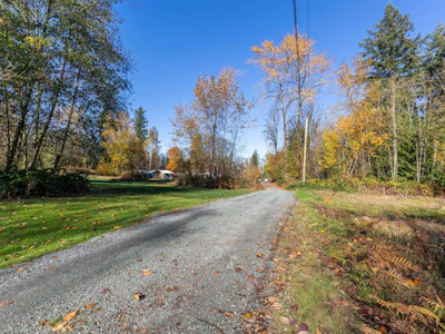 25339 76 Avenue - 5