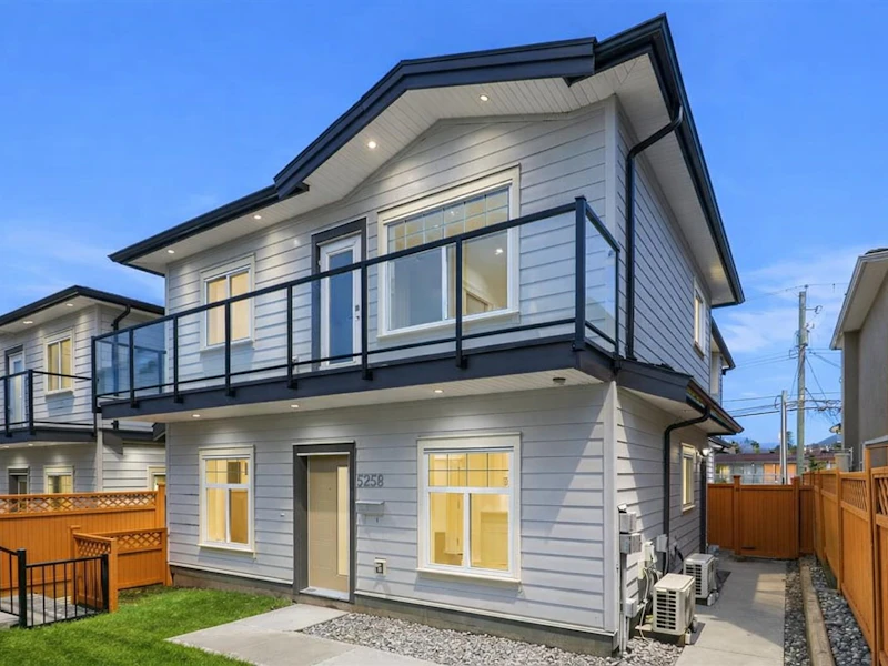 5258 Norfolk Street, Burnaby BC