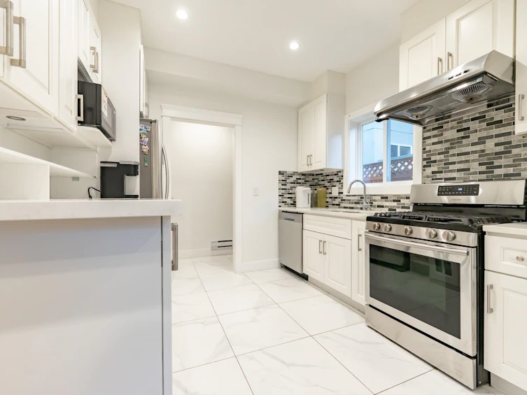 5258 Norfolk Street, Burnaby, BC, V5G 1G2 - 8