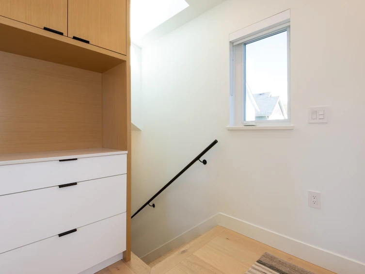 1346 E 11th Avenue, Vancouver, BC, V5N 1Y5 - 17