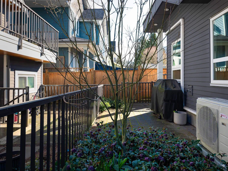 1346 E 11th Avenue, Vancouver, BC, V5N 1Y5 - 22