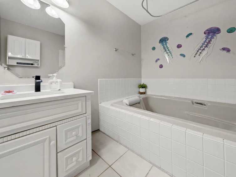 12501 76a Avenue, Surrey, BC, V3W 7W5 - 22