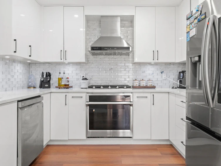12501 76a Avenue, Surrey, BC, V3W 7W5 - 13
