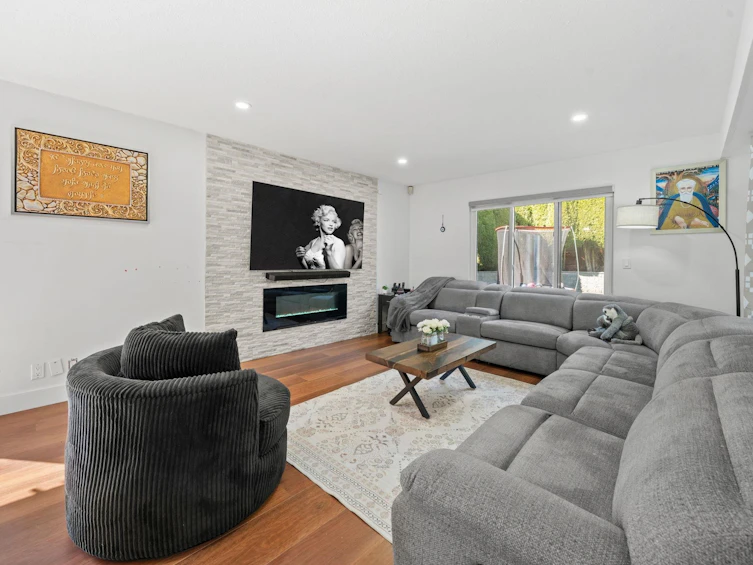 12501 76a Avenue, Surrey, BC, V3W 7W5 - 3