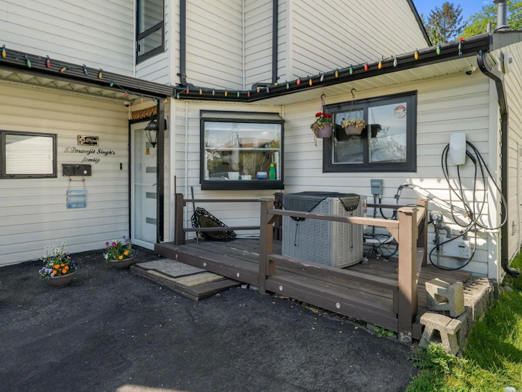 12501 76a Avenue, Surrey, BC, V3W 7W5 - 40