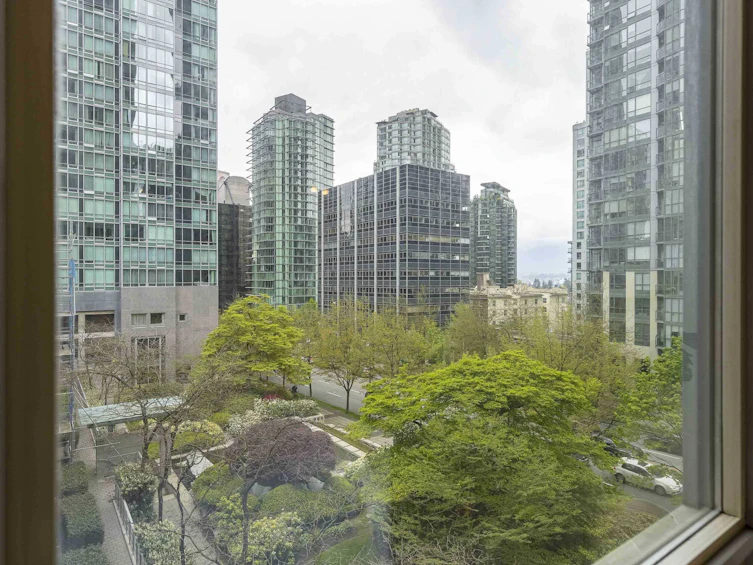 501-1200 W Georgia Street, Vancouver, BC, V6E 4R2 - 27