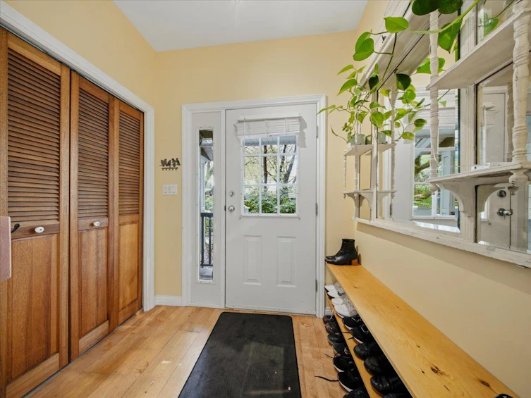 1320 Victoria Drive, Vancouver, BC, V5L 4G8 - 3
