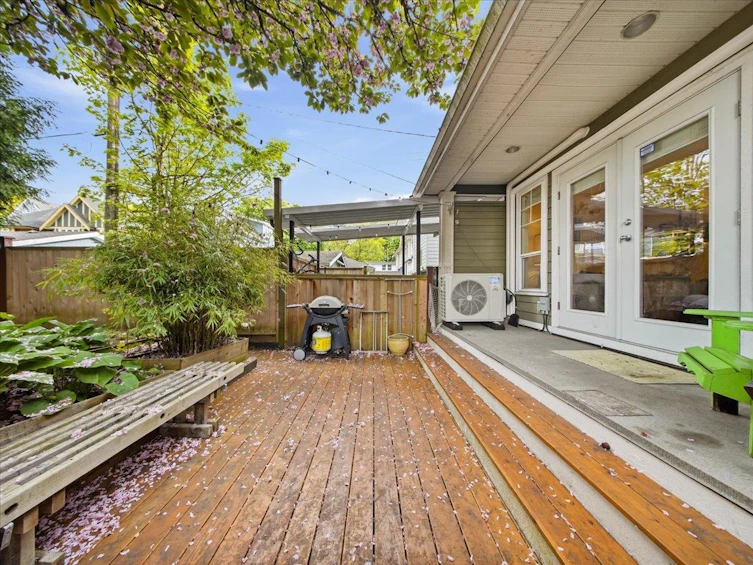 1320 Victoria Drive, Vancouver, BC, V5L 4G8 - 13