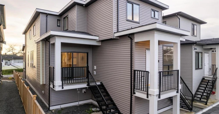 229 Jardine Street, New Westminster, BC, V3M 5M4 - 3