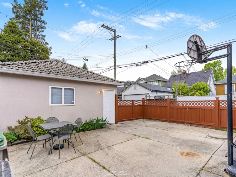 5323 Dumfries Street, Vancouver, BC, V5P 3A3 - 23