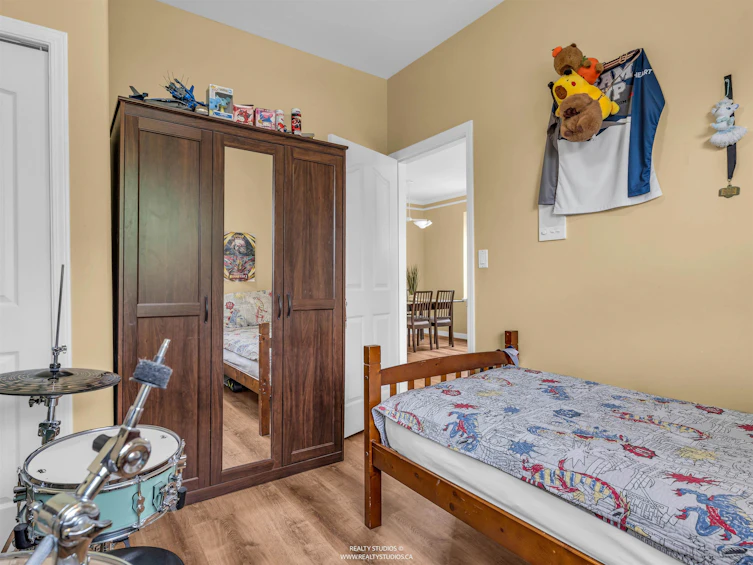 5323 Dumfries Street, Vancouver, BC, V5P 3A3 - 22