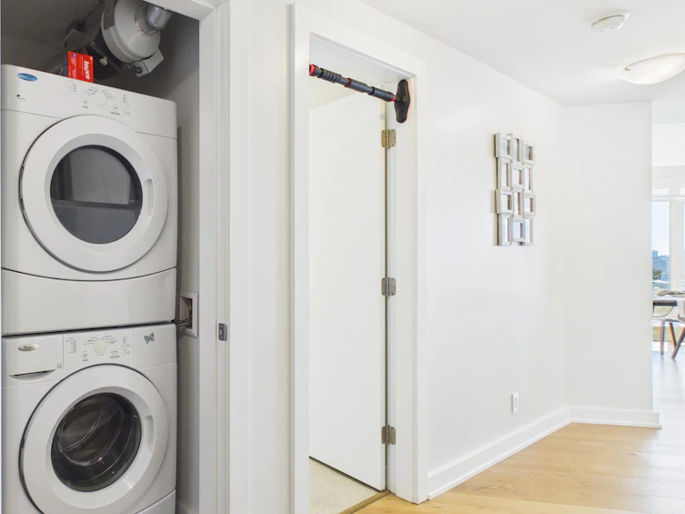 2108-1372 Seymour Street, Vancouver, BC, V6B 0L1 - 17