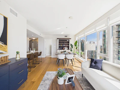 2108-1372 Seymour Street - 5
