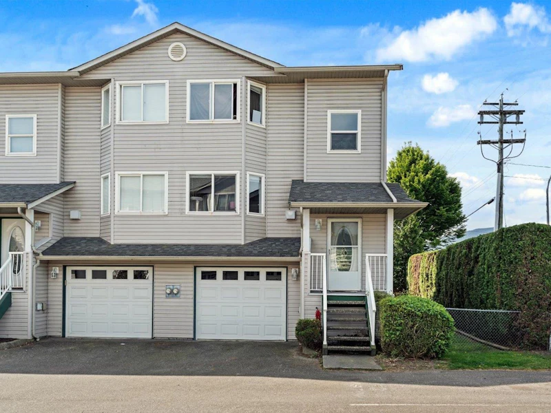 37 - 45090 Luckakuck Way, Chilliwack BC V2R 3Z5