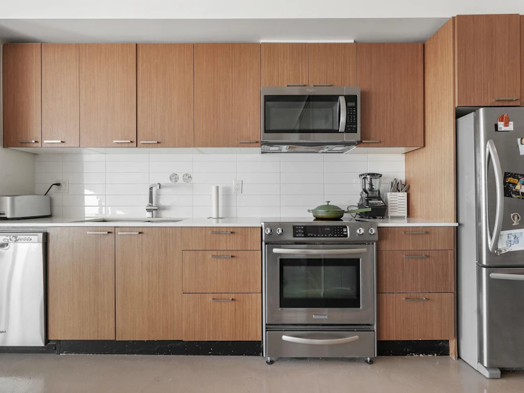 715-221 Union Street, Vancouver, BC, V6A 0B4 - 8