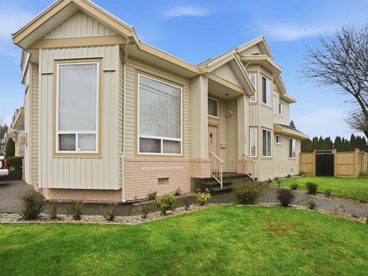 6593 125a Street, Surrey, BC, V3W 6S9 - 3