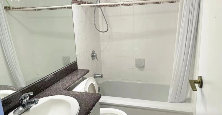 60*-6611 Cooney Road, Richmond, BC, V6Y 4C5 - 7