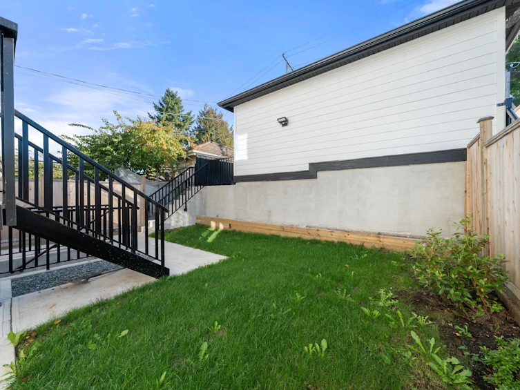 4318 Nanaimo Street, Vancouver, BC, V5N 5J1 - 33