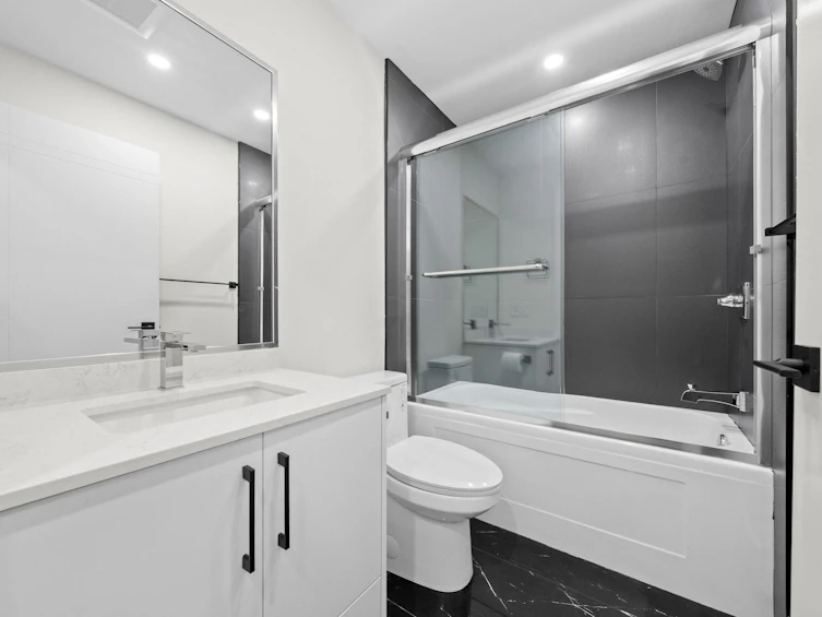 4318 Nanaimo Street, Vancouver, BC, V5N 5J1 - 39