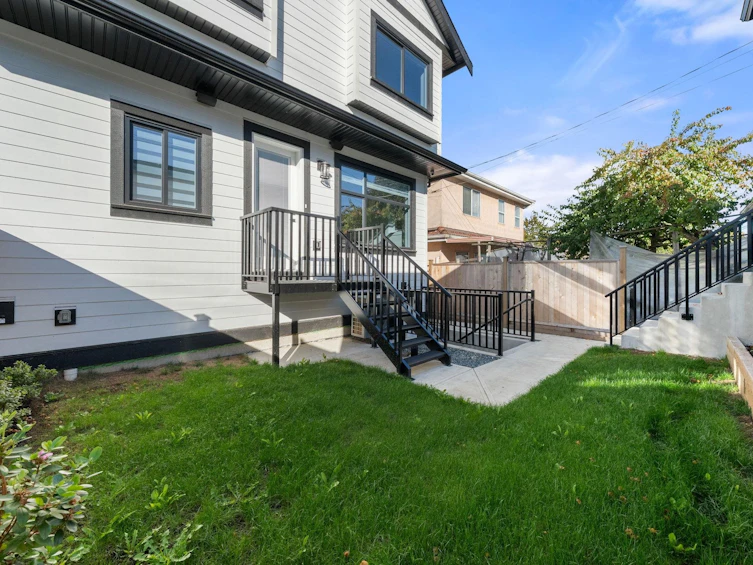 4318 Nanaimo Street, Vancouver, BC, V5N 5J1 - 32