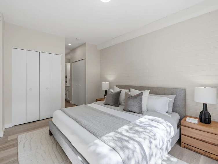 207-1535 Nelson Street, Vancouver, BC, V6C 1M2 - 14