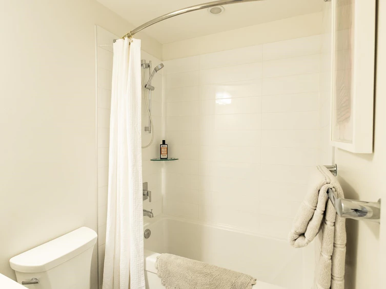 409-719 W 3rd Street, North Vancouver, BC, V7M 0E7 - 29