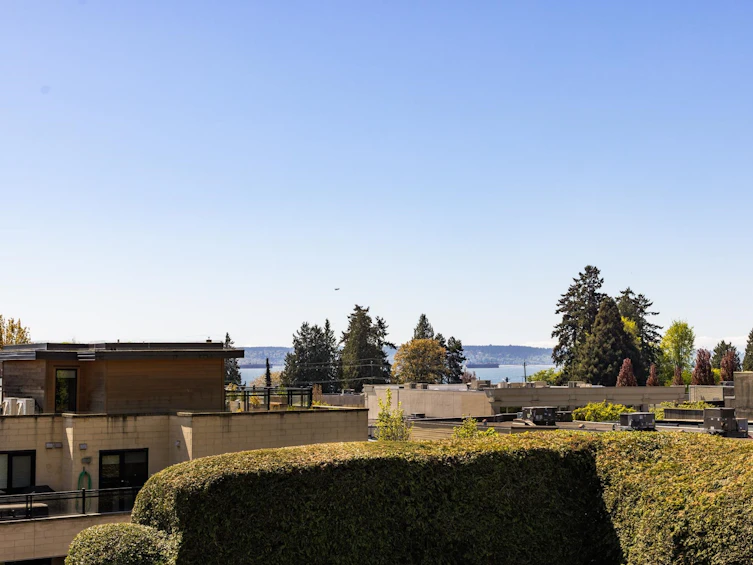 302-1480 Duchess Avenue, West Vancouver, BC, V7T 2W2 - 18
