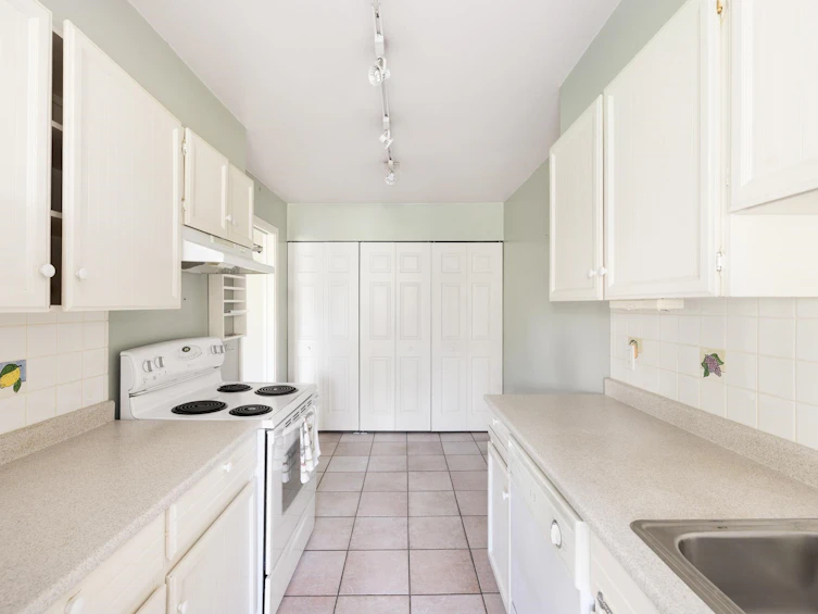 302-1480 Duchess Avenue, West Vancouver, BC, V7T 2W2 - 20