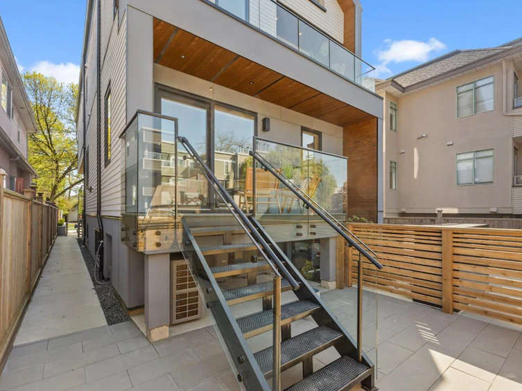 679 W 18th Avenue, Vancouver, BC, V5Z 1V9 - 34