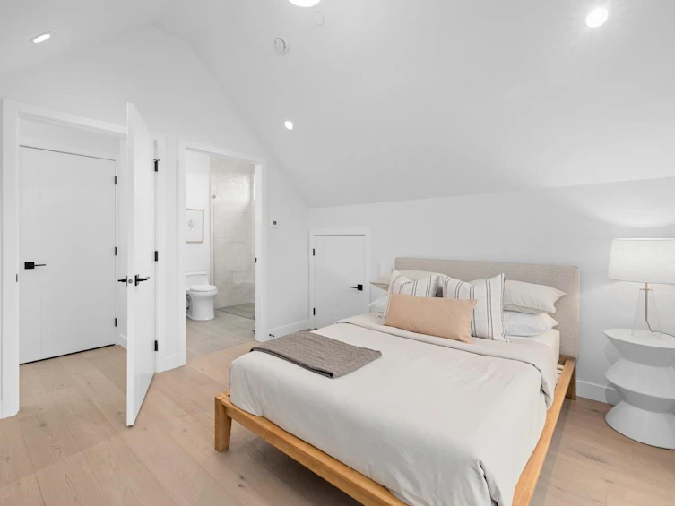 1-435 E 37th Avenue, Vancouver, BC, V5W 1E8 - 27